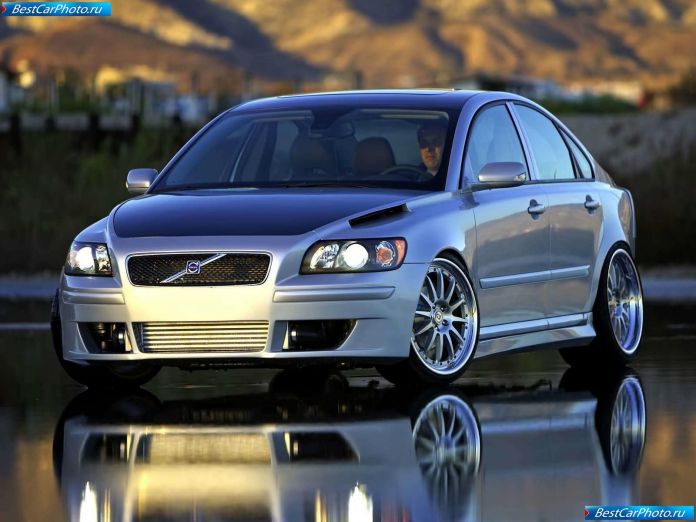 2004 Volvo Evolve S40 Concept - фотография 2 из 7
