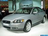 volvo_2004-s40_1600x1200_039.jpg
