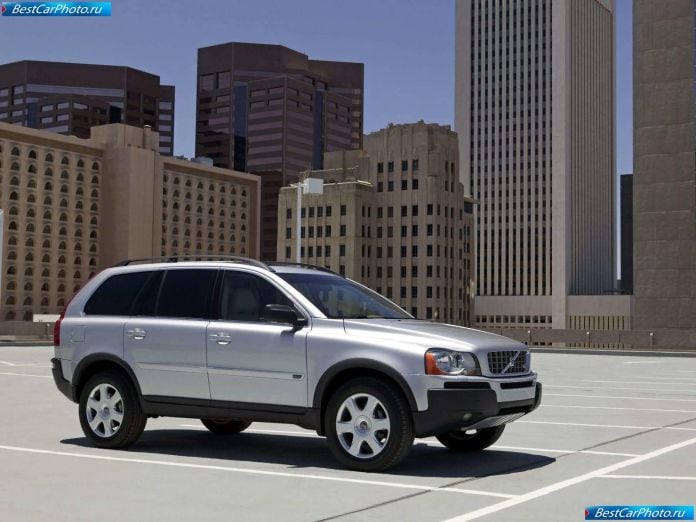 2004 Volvo Xc90 V8 Awd - фотография 2 из 20