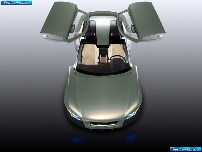 2004 Volvo Ycc Concept - фотография 10 из 39