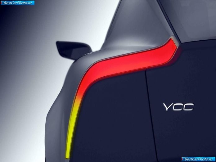 2004 Volvo Ycc Concept - фотография 29 из 39