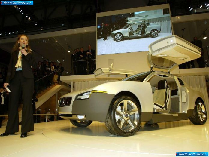 2004 Volvo Ycc Concept - фотография 36 из 39