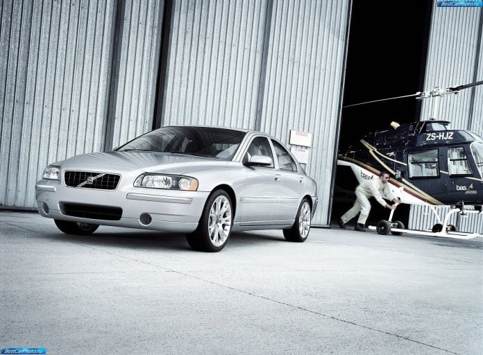 2005 Volvo S60 - фотография 8 из 71