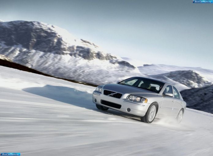 2005 Volvo S60 - фотография 12 из 71
