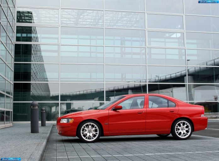2005 Volvo S60 - фотография 25 из 71
