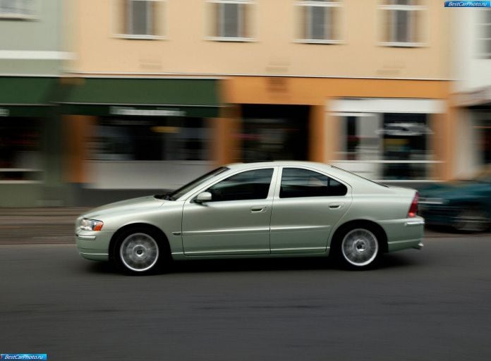 2005 Volvo S60 - фотография 26 из 71