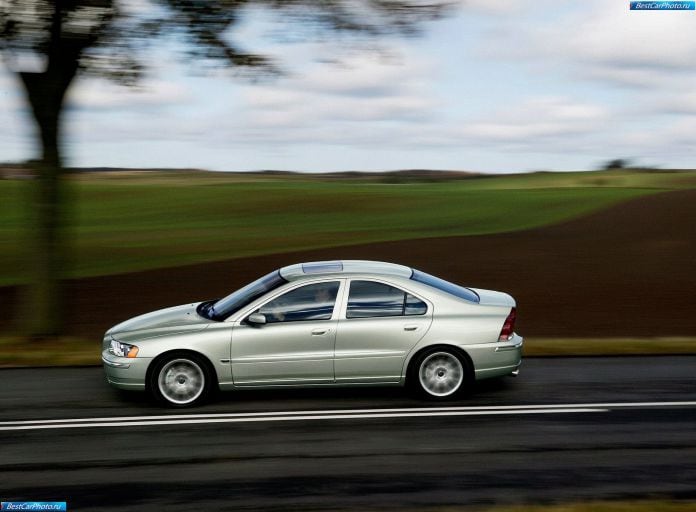 2005 Volvo S60 - фотография 27 из 71