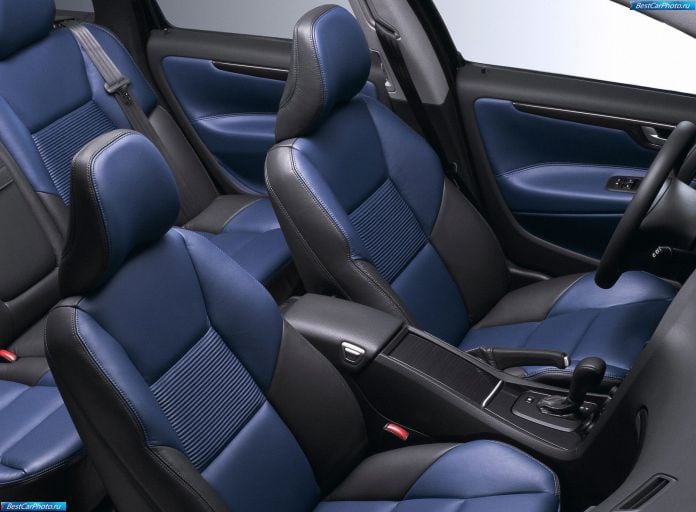 2005 Volvo S60 - фотография 44 из 71