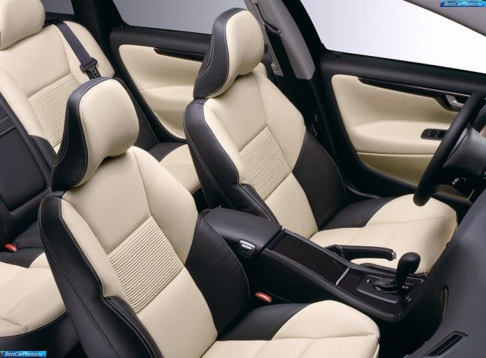 2005 Volvo S60 - фотография 46 из 71