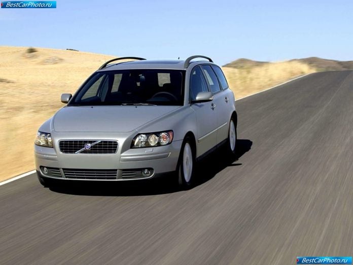 2005 Volvo V50 - фотография 4 из 39
