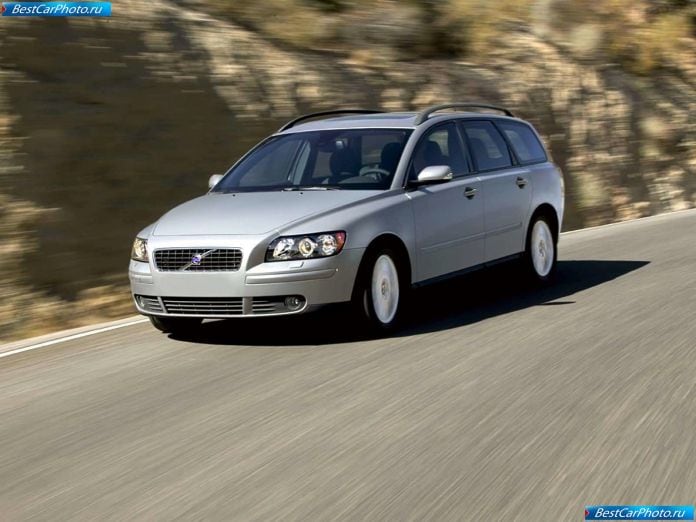 2005 Volvo V50 - фотография 5 из 39