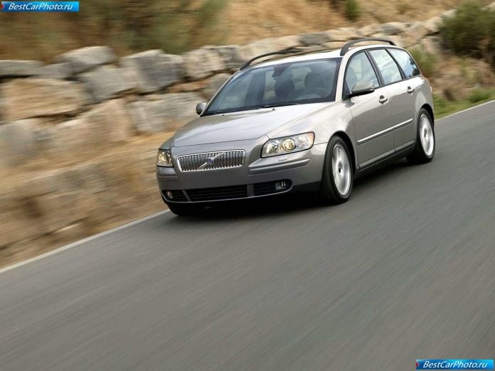 2005 Volvo V50 - фотография 8 из 39