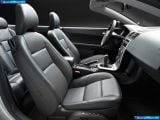 volvo_2006-c70_1600x1200_077.jpg