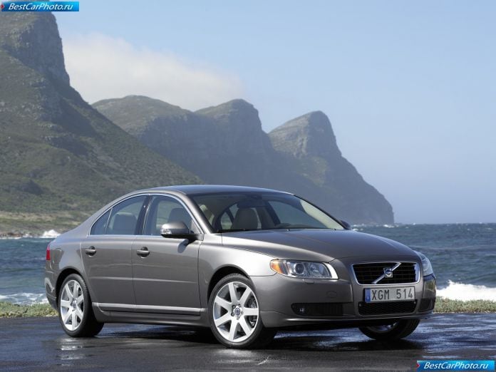 2006 Volvo S80 - фотография 3 из 51
