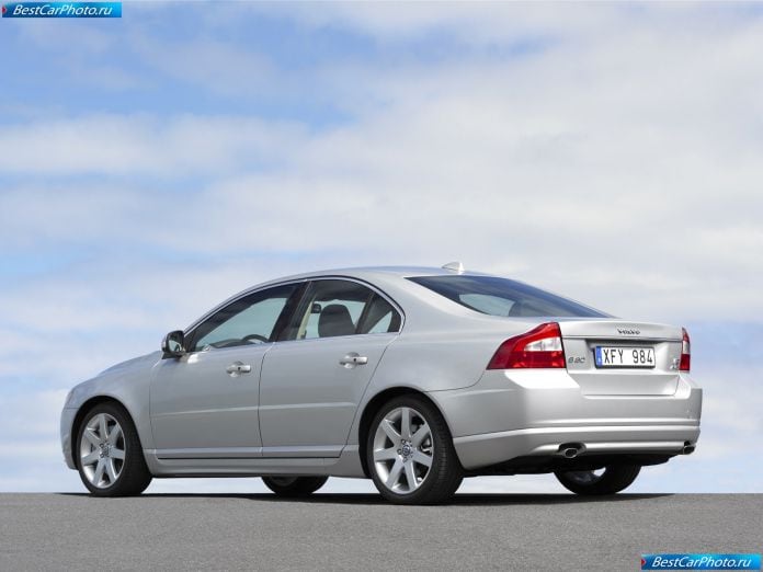 2006 Volvo S80 - фотография 27 из 51