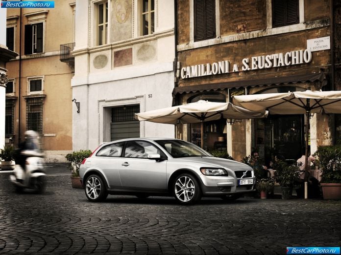 2007 Volvo C30 - фотография 3 из 57