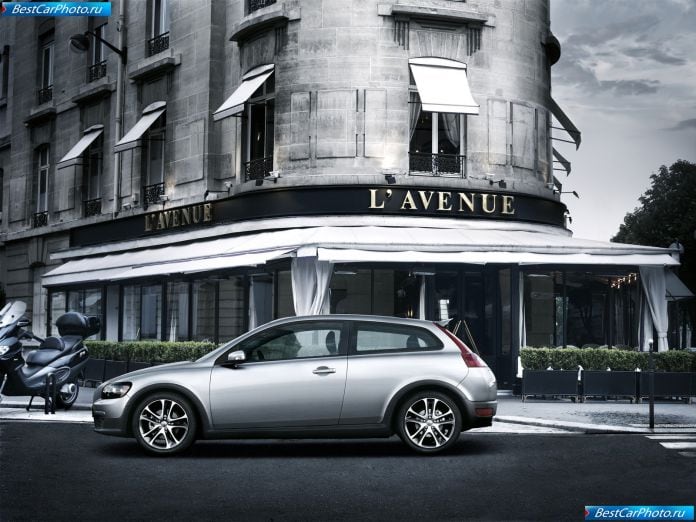 2007 Volvo C30 - фотография 14 из 57