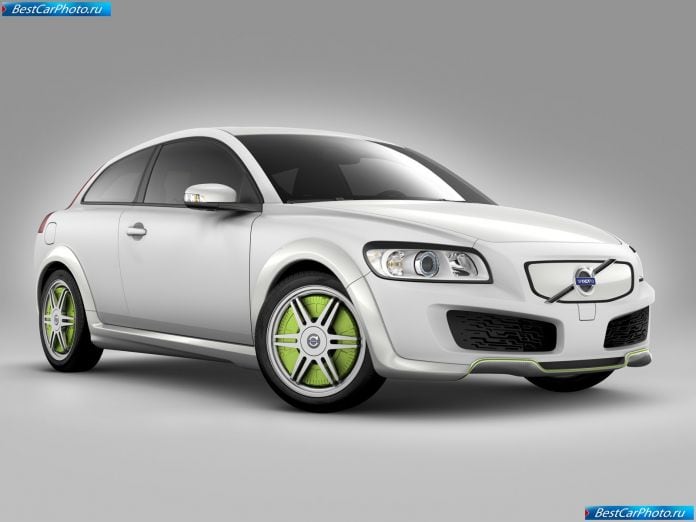 2007 Volvo Recharge Concept - фотография 2 из 12