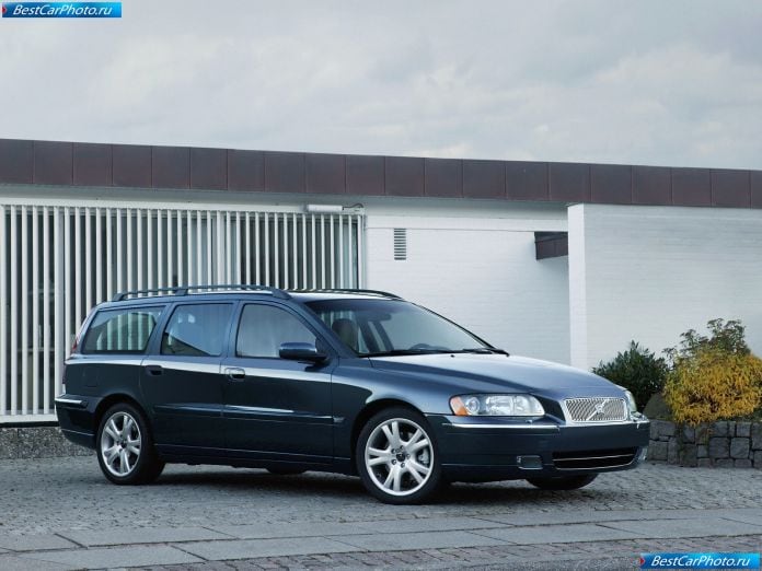2007 Volvo V70 - фотография 1 из 16