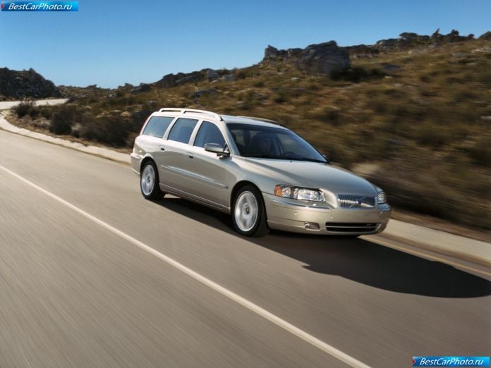 2007 Volvo V70 - фотография 3 из 16
