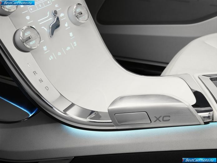 2007 Volvo Xc60 Concept - фотография 22 из 38