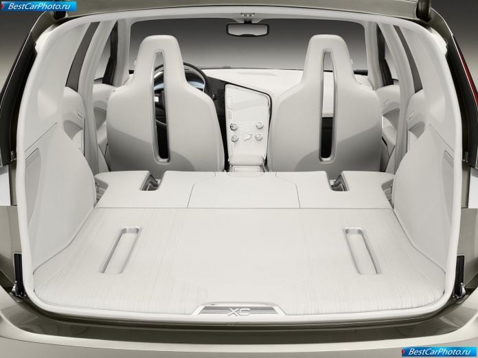 2007 Volvo Xc60 Concept - фотография 26 из 38