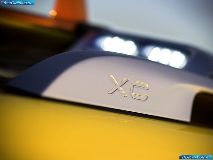 2007 Volvo Xc70 Surf Rescue Concept - фотография 22 из 25