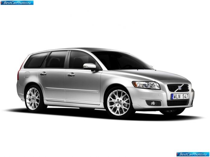 2008 Volvo V50 - фотография 3 из 27