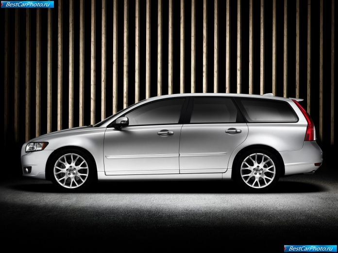 2008 Volvo V50 - фотография 4 из 27