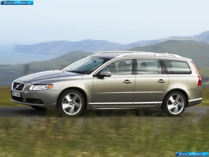 2008 Volvo V70 - фотография 5 из 31