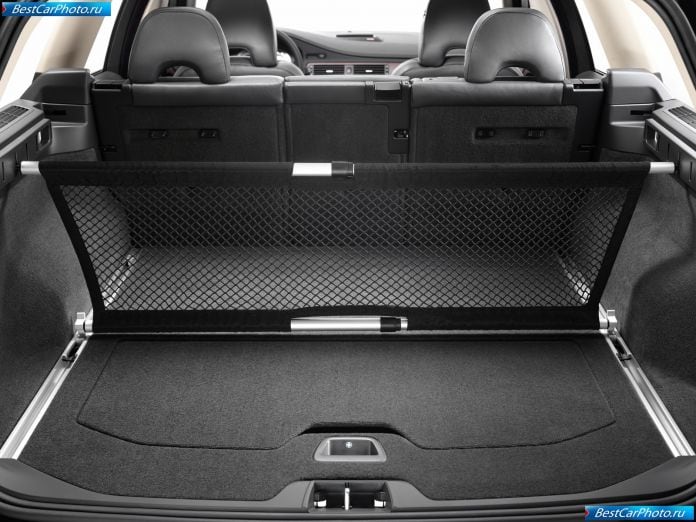 2008 Volvo V70 - фотография 20 из 31
