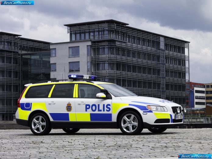 2008 Volvo V70 Police Car - фотография 2 из 3