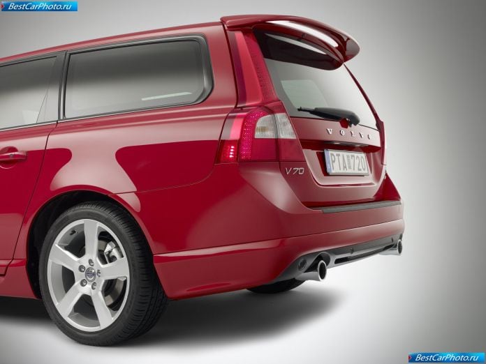 2008 Volvo V70 R-design - фотография 4 из 13