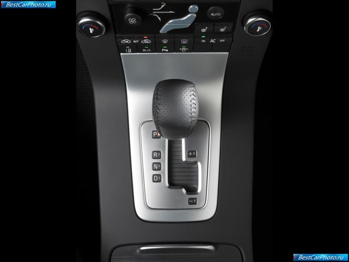 2008 Volvo V70 R-design - фотография 13 из 13