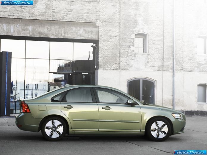 2009 Volvo S40 Drive - фотография 2 из 9