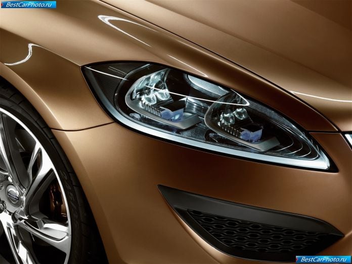 2009 Volvo S60 Concept - фотография 24 из 45