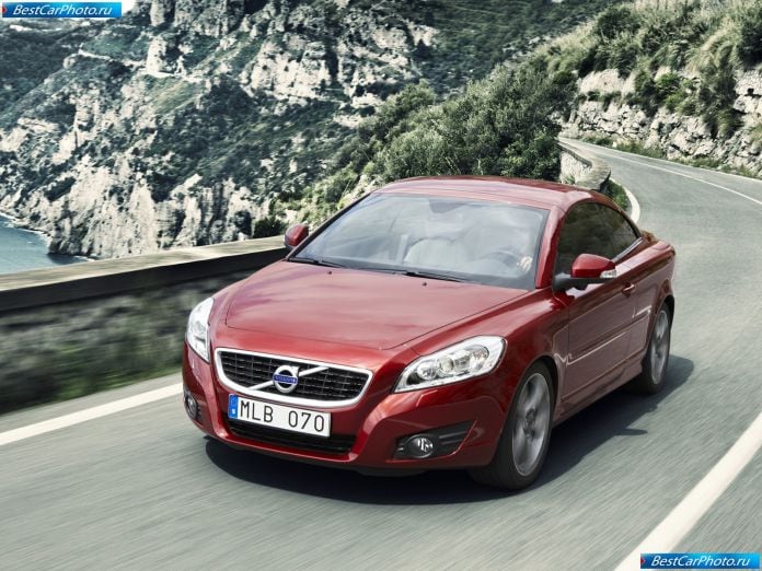 2010 Volvo C70 - фотография 1 из 16
