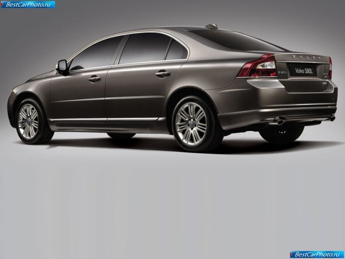 2010 Volvo S80l - фотография 3 из 11