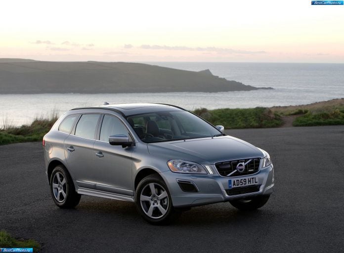 2010 Volvo XC60 R-design - фотография 1 из 78