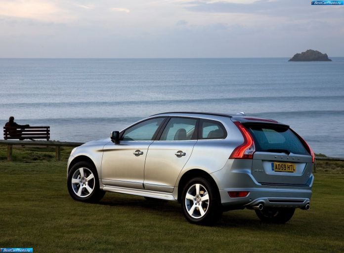 2010 Volvo XC60 R-design - фотография 42 из 78