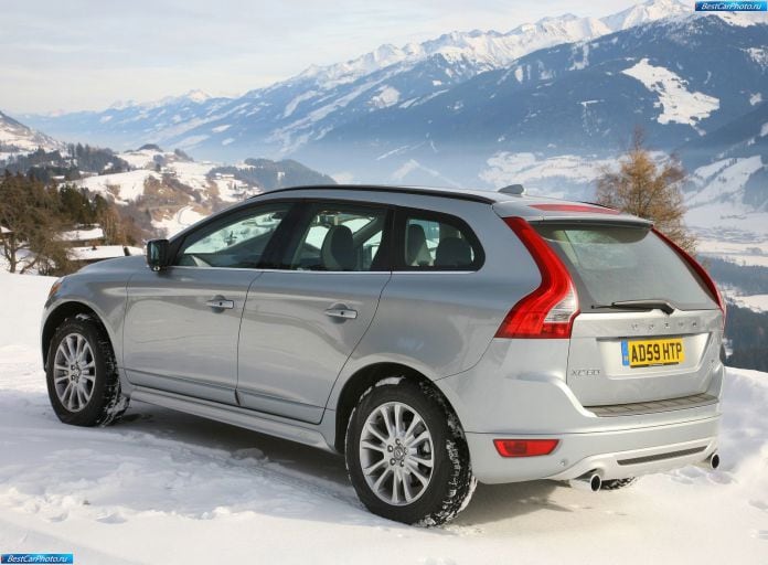 2010 Volvo XC60 R-design - фотография 57 из 78