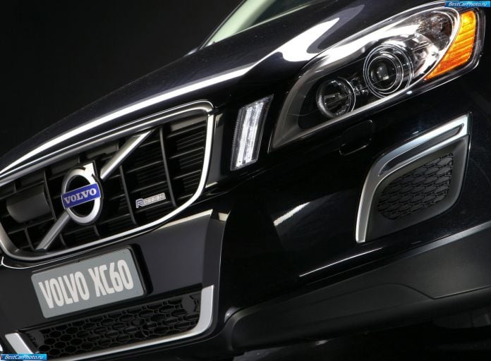 2010 Volvo XC60 R-design - фотография 73 из 78