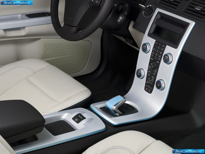 2011 Volvo C30 Bev - фотография 9 из 17