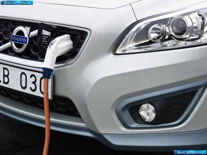 2011 Volvo C30 Bev - фотография 15 из 17