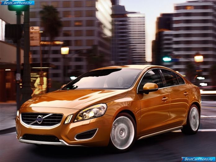 2011 Volvo S60 - фотография 5 из 58
