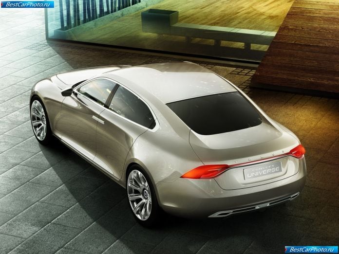2011 Volvo Universe Concept - фотография 6 из 11
