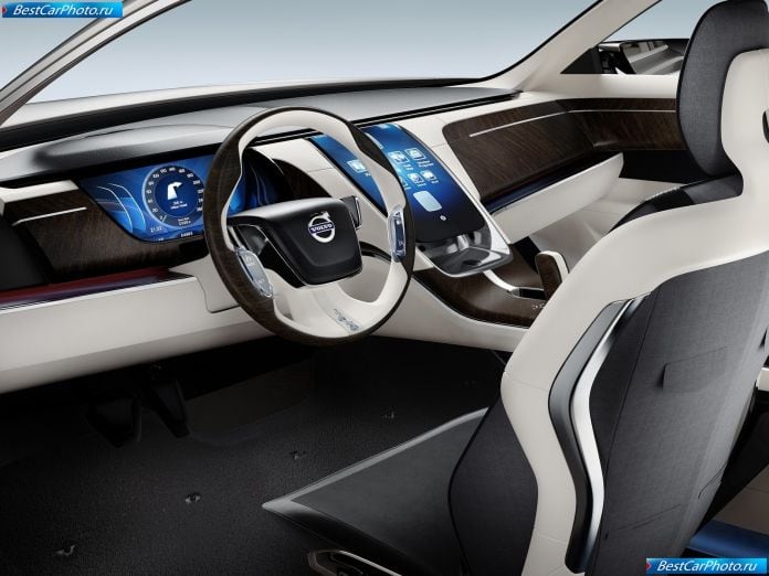 2011 Volvo Universe Concept - фотография 7 из 11