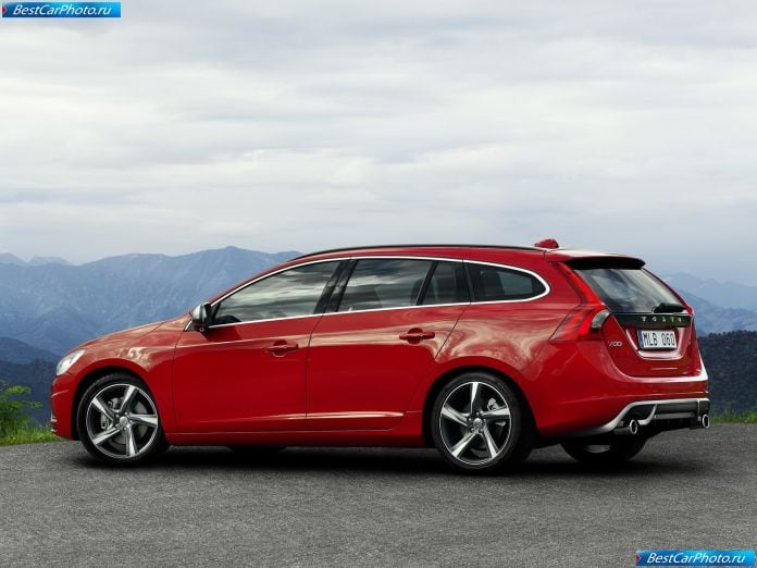 2011 Volvo V60 R-design - фотография 5 из 9