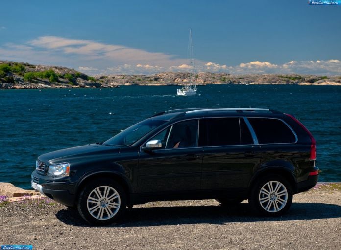 2011 Volvo XC90 - фотография 40 из 102