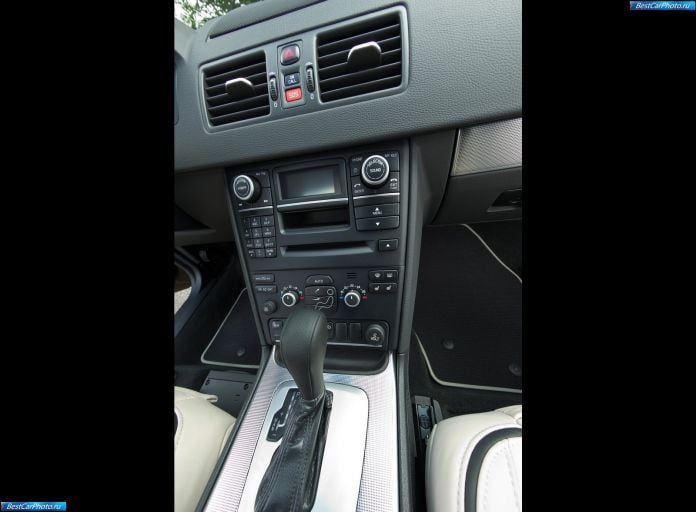 2011 Volvo XC90 - фотография 96 из 102